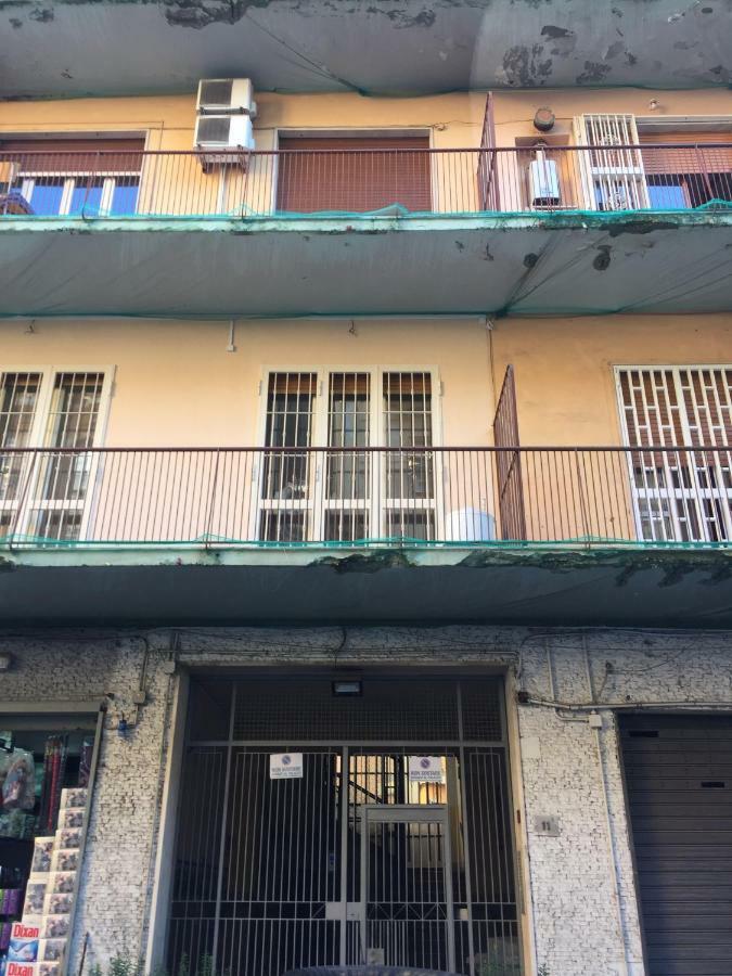 דירות נאפולי Casa Lorianna מראה חיצוני תמונה